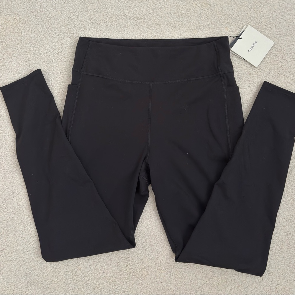 NWT Calvin Klein Women’s High-Rise 7/8 Leggings Size M